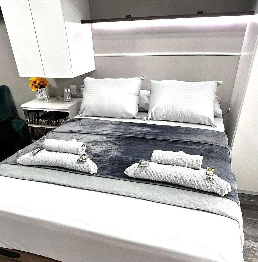1002 - Rentaqui Studio Apartamento Lux Pinheiros Sao Paulo
